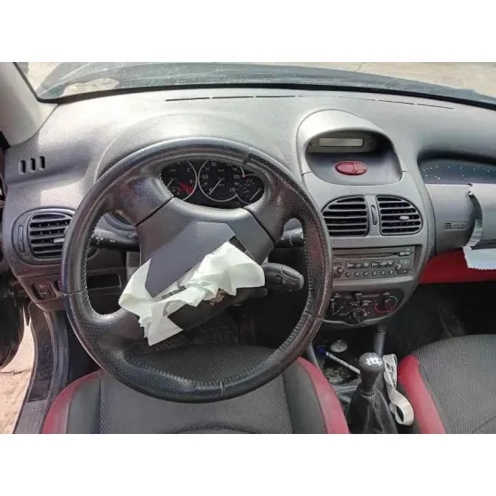 PEUGEOT 206 BERLINA '2008 * NEGRO