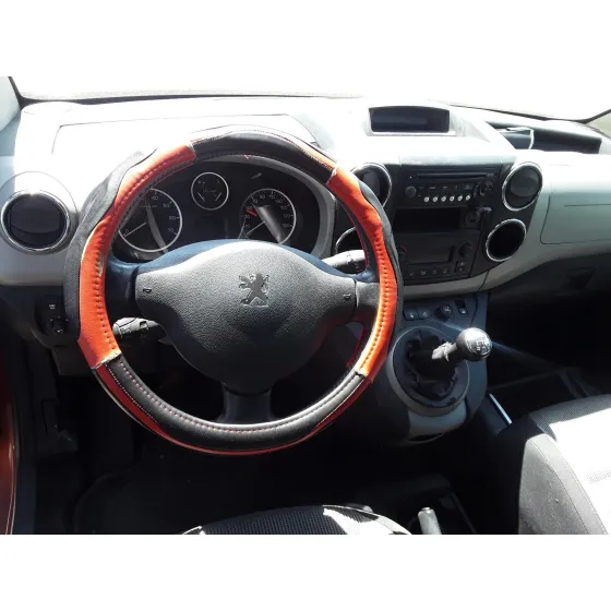 PEUGEOT PARTNER KOMBI '2011 * ROJO