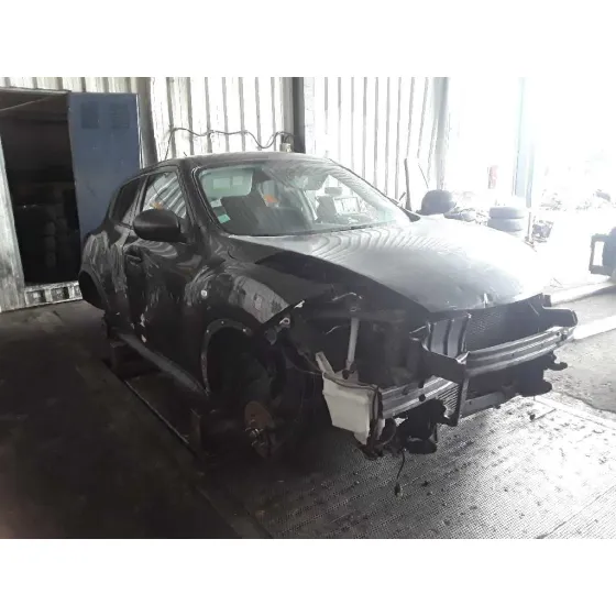 NISSAN JUKE (F15) '2010 * NEGRO