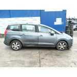 PEUGEOT 5008 '2011 *