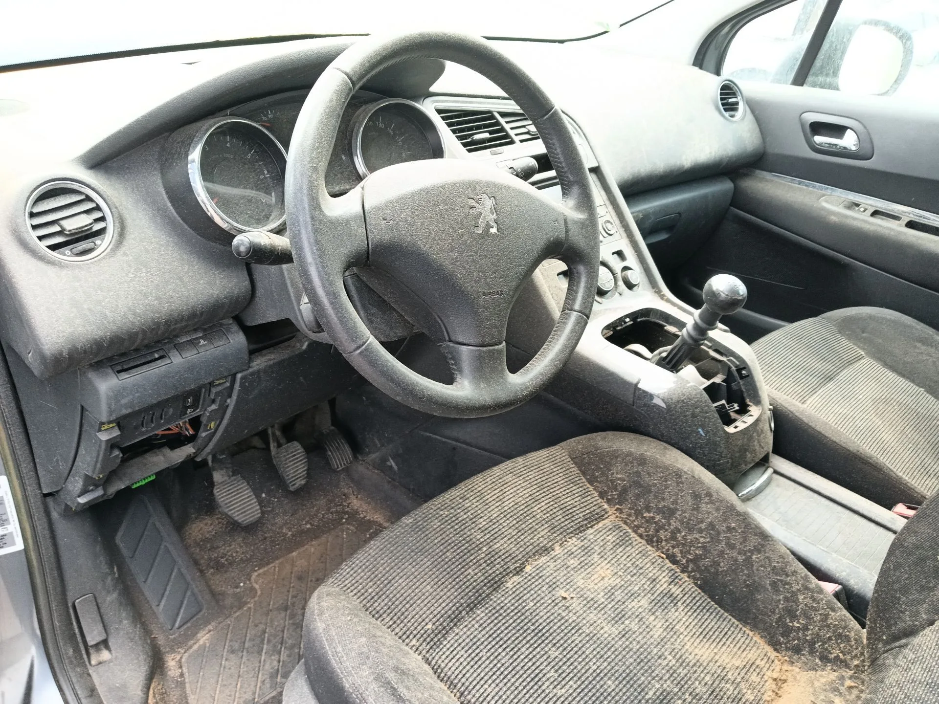 PEUGEOT 5008 '2011 *