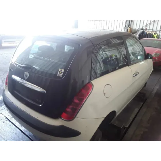 LANCIA YPSILON (101) '2005 1.4 CAT DORADO