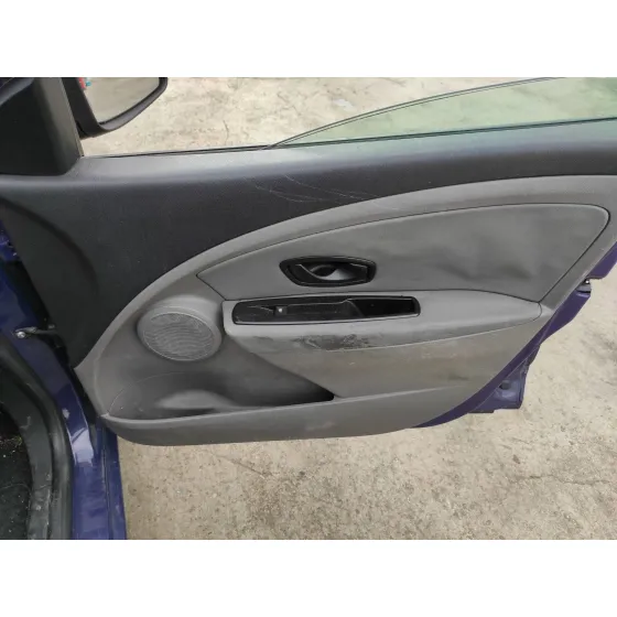 RENAULT MEGANE III SPORT TOURER '2011 1.5 DCI DIESEL FAP AZUL MARINO