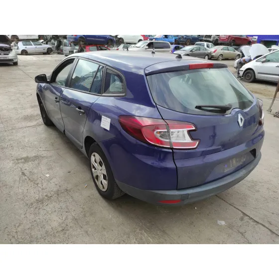 RENAULT MEGANE III SPORT TOURER '2011 1.5 DCI DIESEL FAP AZUL MARINO