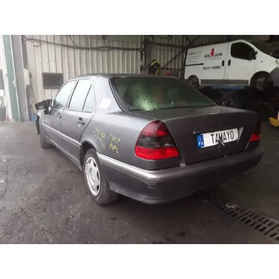 MERCEDES CLASE C (W202) BERLINA '1998 220 CDI ESPRIT CHAMPION (202.133) GRIS OSCURO