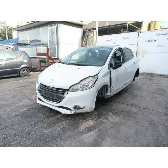 Peugeot 208 I (CA_, CC_) 2012