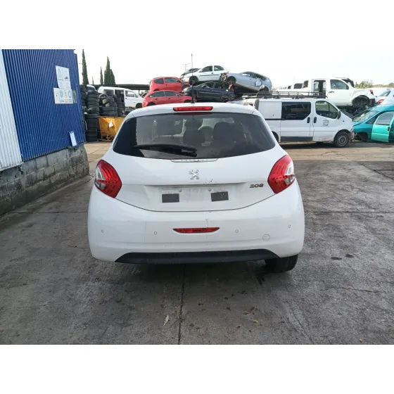 Peugeot 208 I (CA_, CC_) 2012