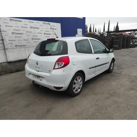 RENAULT CLIO III '2012 * BLANCO