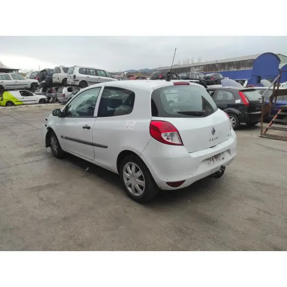 RENAULT CLIO III '2012 * BLANCO