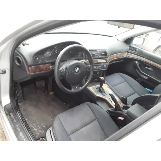 BMW SERIE 5 BERLINA (E39) '2000 528I PLATA