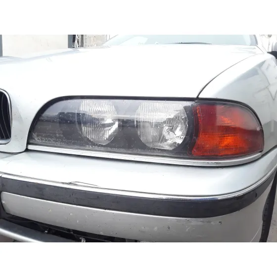 BMW SERIE 5 BERLINA (E39) '2000 528I PLATA