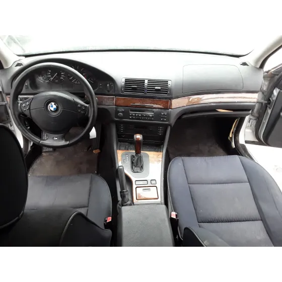 BMW SERIE 5 BERLINA (E39) '2000 528I PLATA