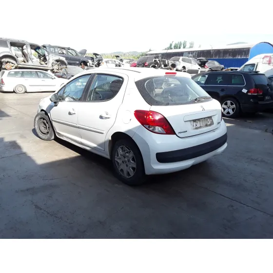 PEUGEOT 207 '2006 BLANCO