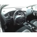 KIA CEE'D SPORTY WAGON KIA CEE'D SPORTY WAGON '2016 1.6 GDI CAT PLATA 2012