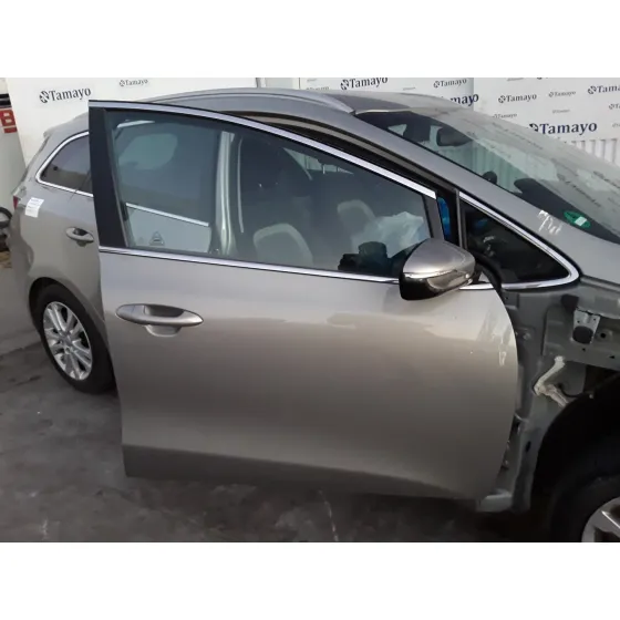KIA CEE'D SPORTY WAGON '2016 1.6 GDI CAT PLATA