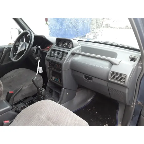 MITSUBISHI MONTERO (V20/V40) '1994 2.8 TURBODIESEL AZUL