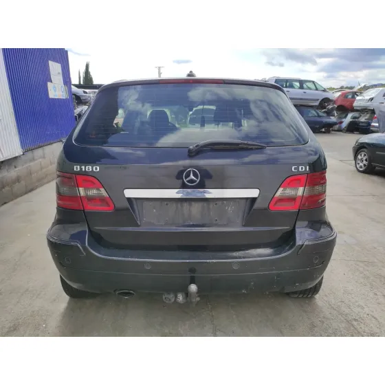 MERCEDES CLASE B (W245) '2008 2.0 CDI CAT NEGRO