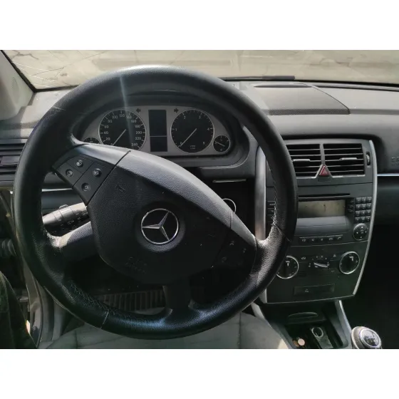 MERCEDES CLASE B (W245) '2008 2.0 CDI CAT NEGRO