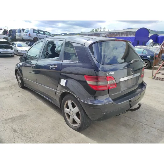 MERCEDES CLASE B (W245) '2008 2.0 CDI CAT NEGRO