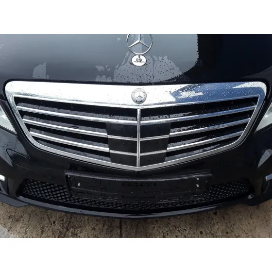 MERCEDES CLASE E (W212) LIM. '2012 E 500 CGI BLUEEFFICIENCY 4-MATIC (212.091) NEGRO