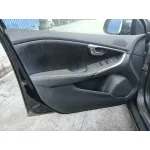 VOLVO V40 HATCHBACK (525)  2015