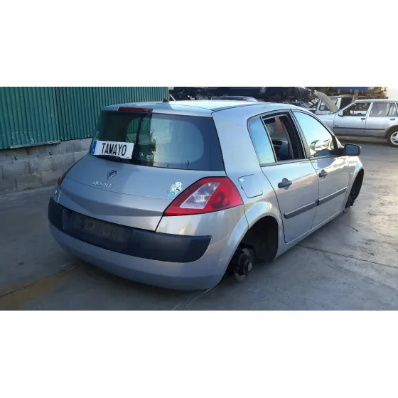 RENAULT MEGANE II BERLINA 3P '2004 * GRIS