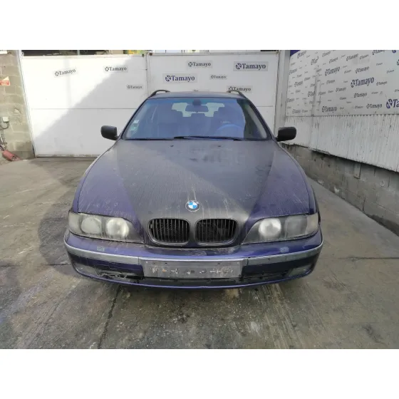 BMW SERIE 5 TOURING (E39) '1997 2.5 TURBODIESEL CAT AZUL MARINO