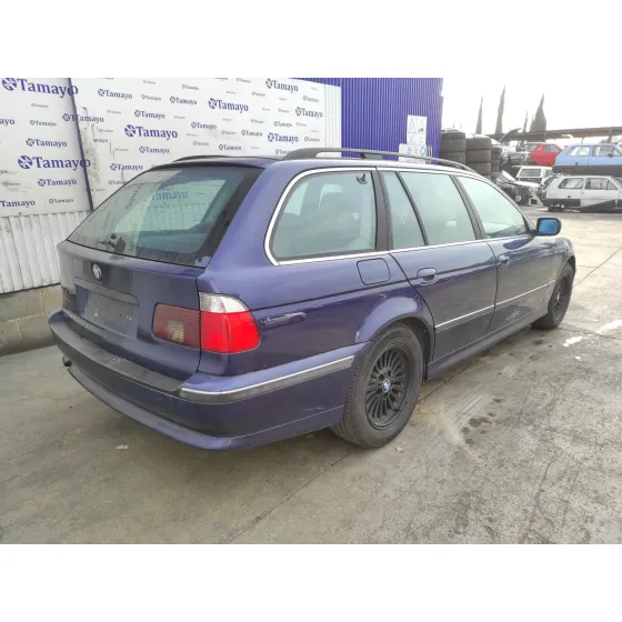 BMW SERIE 5 TOURING (E39) '1997 2.5 TURBODIESEL CAT AZUL MARINO