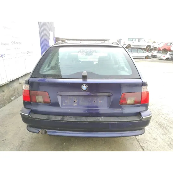 BMW SERIE 5 TOURING (E39) '1997 2.5 TURBODIESEL CAT AZUL MARINO