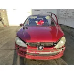 PEUGEOT 206 BERLINA PEUGEOT 206 BERLINA '2001 1.1 ROJO 1998