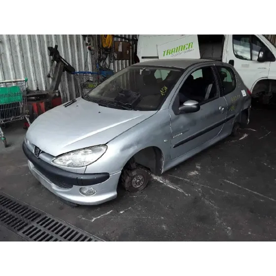 PEUGEOT 206 BERLINA '2003 * PLATA