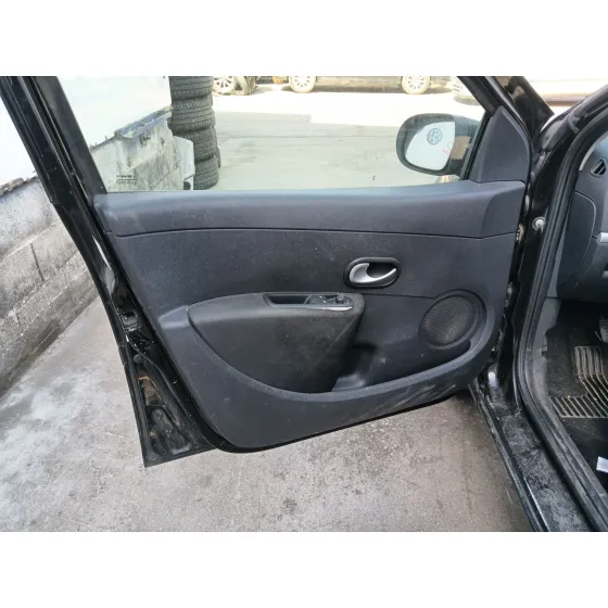 Renault CLIO III (BR0/1, CR0/1) 2010