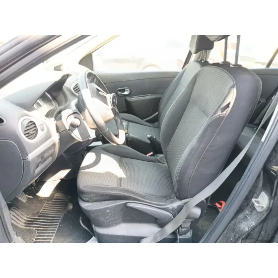 Renault CLIO III (BR0/1, CR0/1) 2010