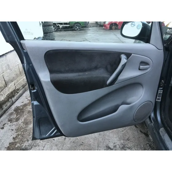 Citroen XSARA PICASSO (N68) 2004