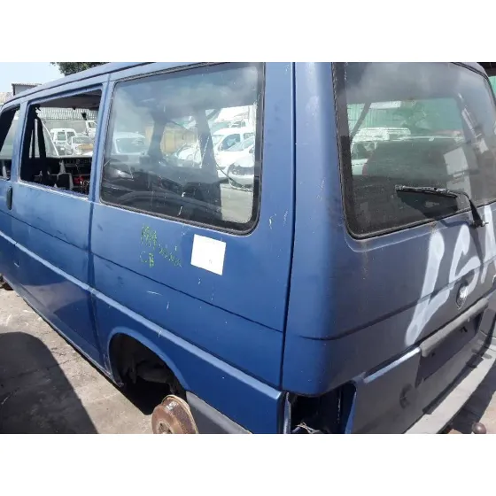 VOLKSWAGEN MULTIVAN '1994 2.4D AZUL