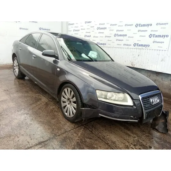 AUDI A6 BERLINA (4F2) '2001 4.2 V8 40V GRIS OSCURO