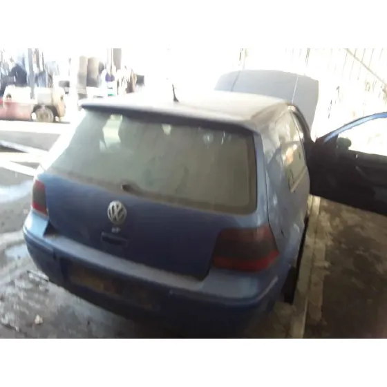 VOLKSWAGEN GOLF IV BERLINA (1J1) '2000 1.9 TDI AZUL