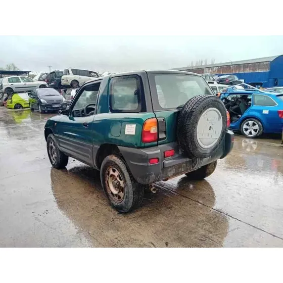 TOYOTA RAV 4 FUNCRUISER (A1) '1997 * VERDE