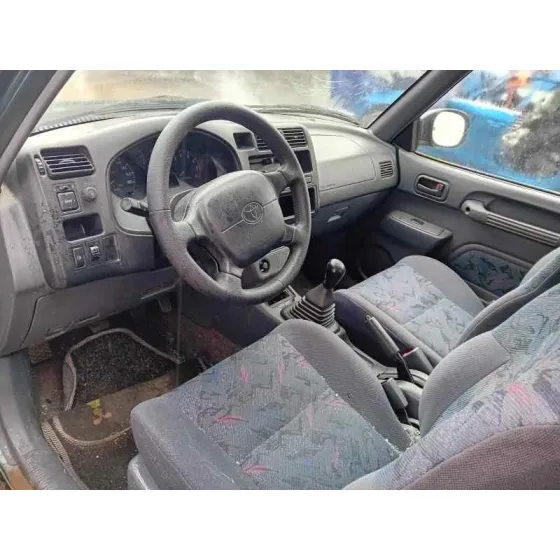 TOYOTA RAV 4 FUNCRUISER (A1) '1997 * VERDE