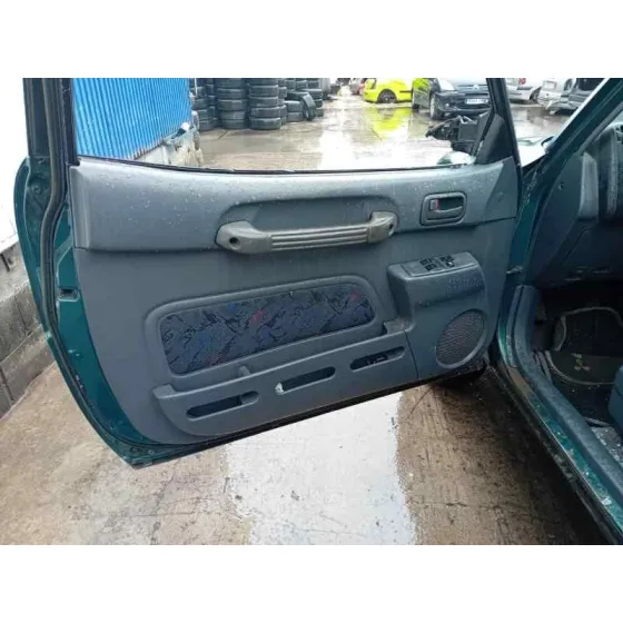 TOYOTA RAV 4 FUNCRUISER (A1) '1997 * VERDE