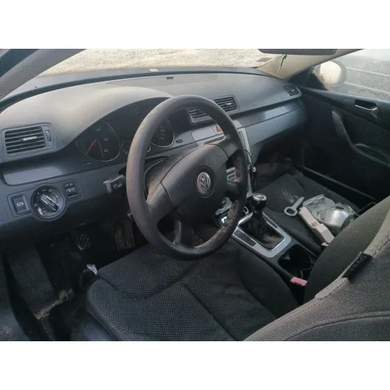 Volkswagen PASSAT B6 VARIANT (3C5) 2005