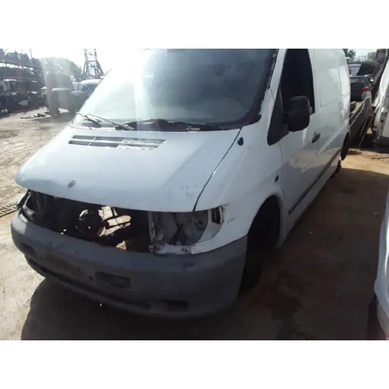 MERCEDES VITO (W638) CAJA CERRADA '2000 2.3 DIESEL BLANCO