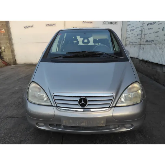 MERCEDES CLASE A (W168) '2000 1.4 CAT PLATA