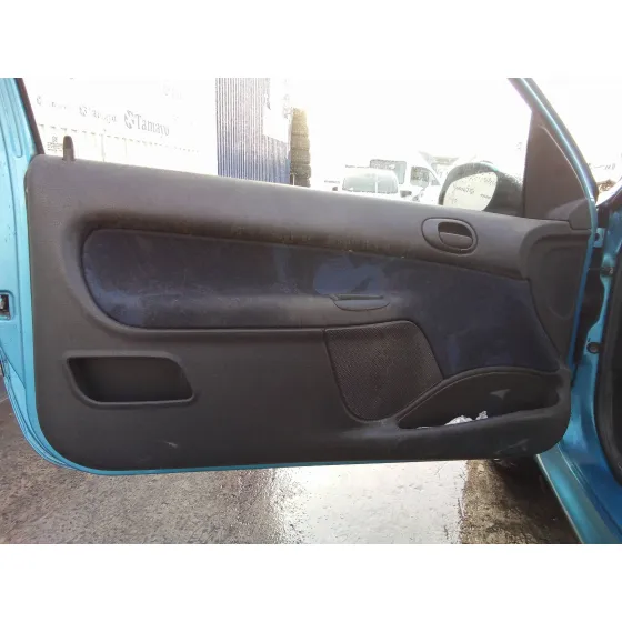PEUGEOT 206 BERLINA '2000 1.6 AZUL