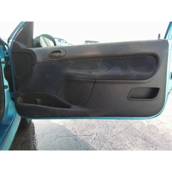 PEUGEOT 206 BERLINA '2000 1.6 AZUL