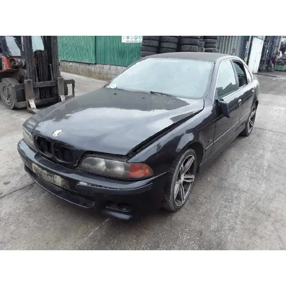 BMW SERIE 5 TOURING (E39) '1999 2.5 TURBODIESEL CAT NEGRO