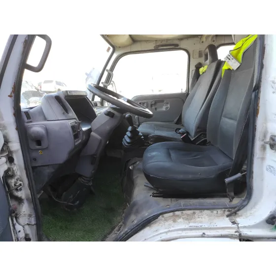 NISSAN CABSTAR '2000 3.0D BLANCO