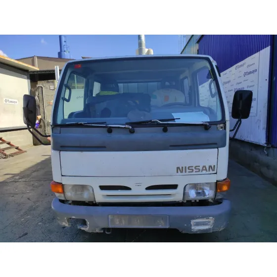NISSAN CABSTAR '2000 3.0D BLANCO