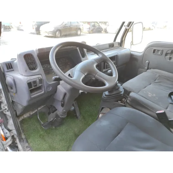 NISSAN CABSTAR '2000 3.0D BLANCO