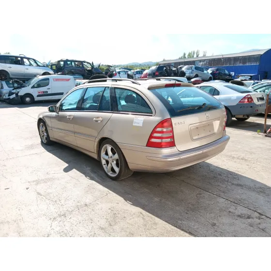 Mercedes-Benz CLASE C (W203) 2000